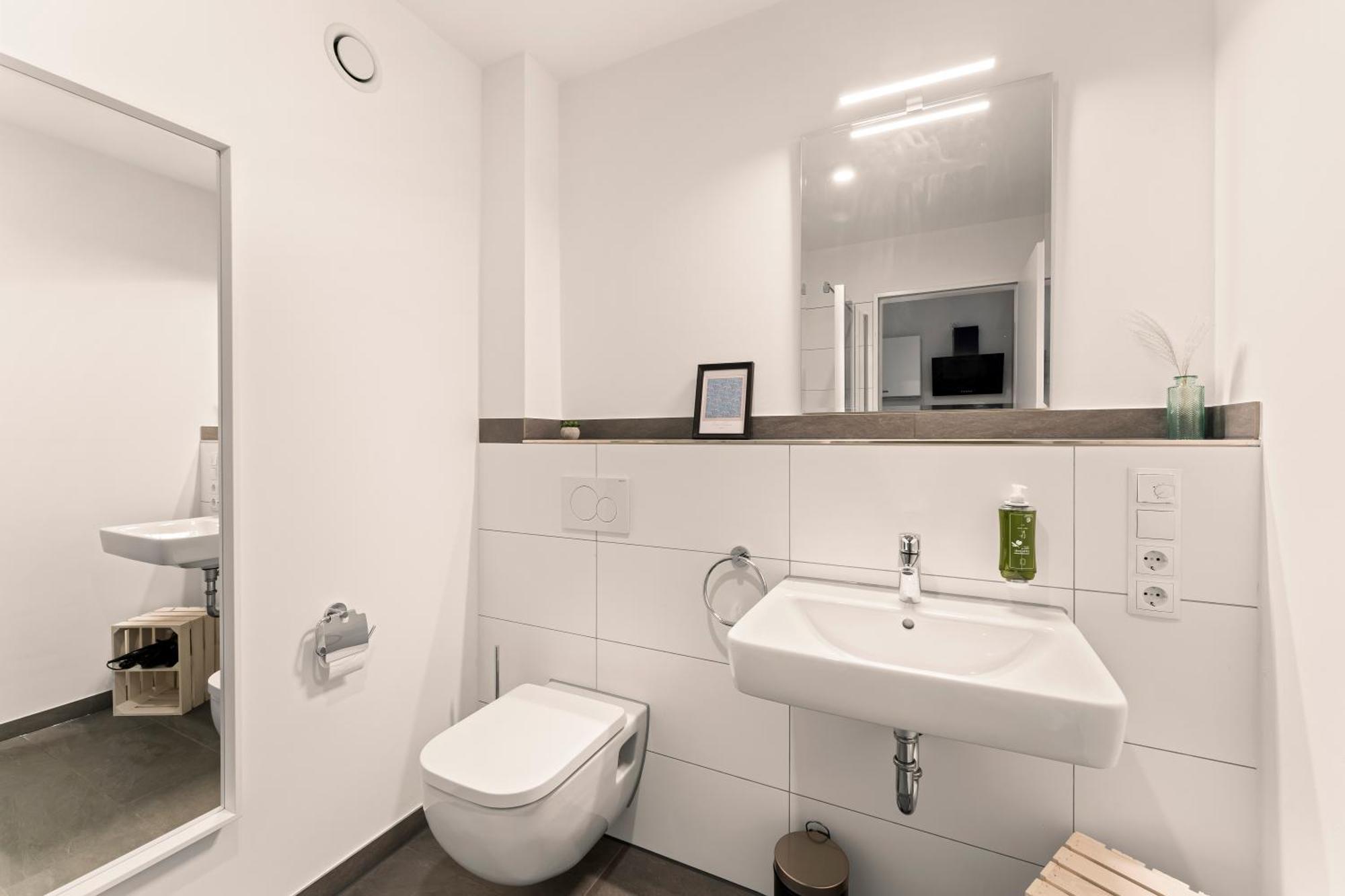 Modernes Apartment Am Gleispark โอลเดนบวร์ก ภายนอก รูปภาพ
